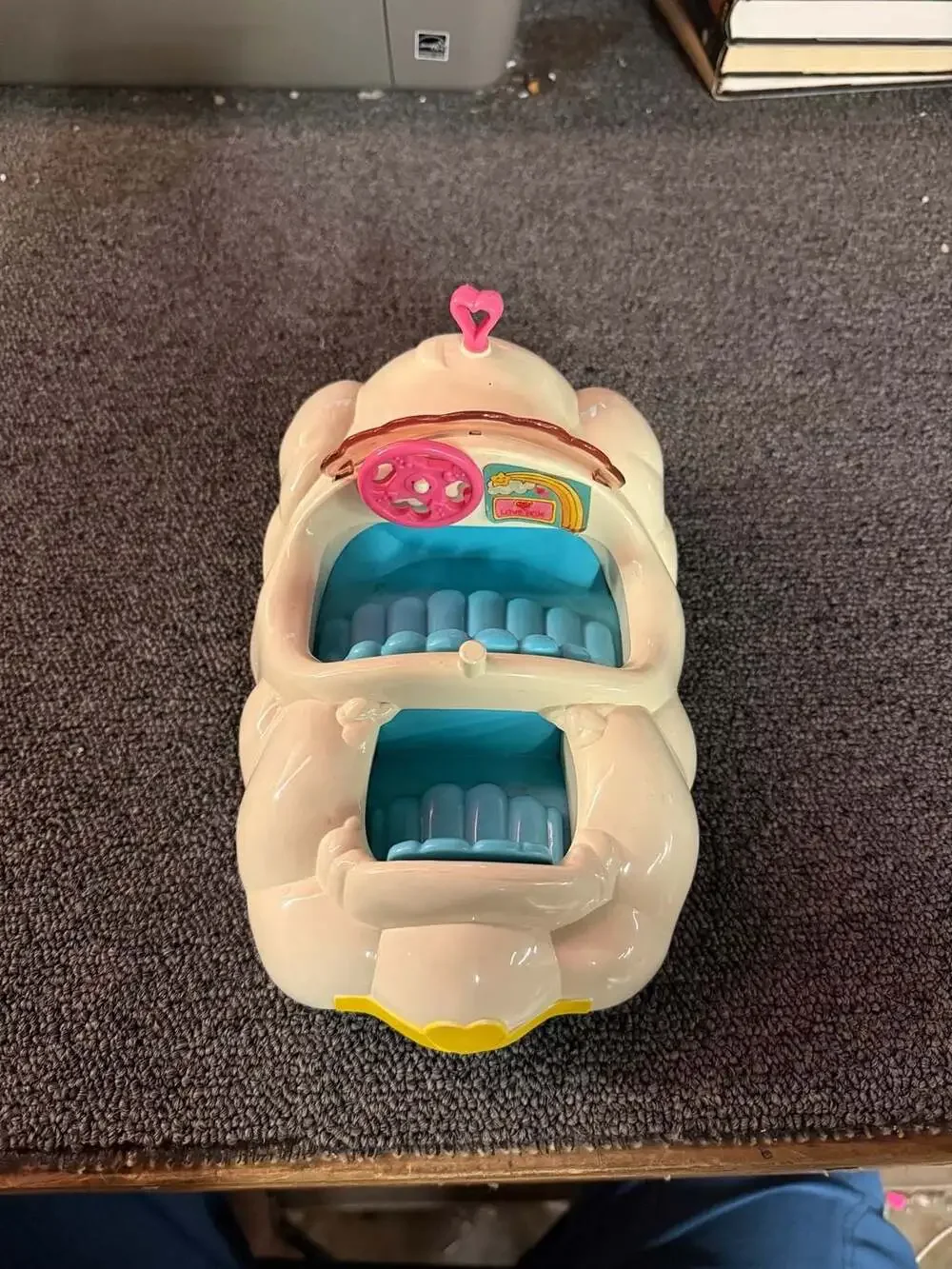 Vintage 1983 Care Bears Cloud Car